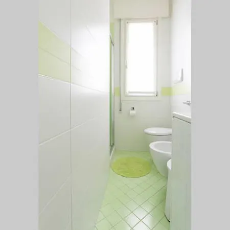 Апартаменты Big And Luminous Flat In Лидо-ди-Езоло